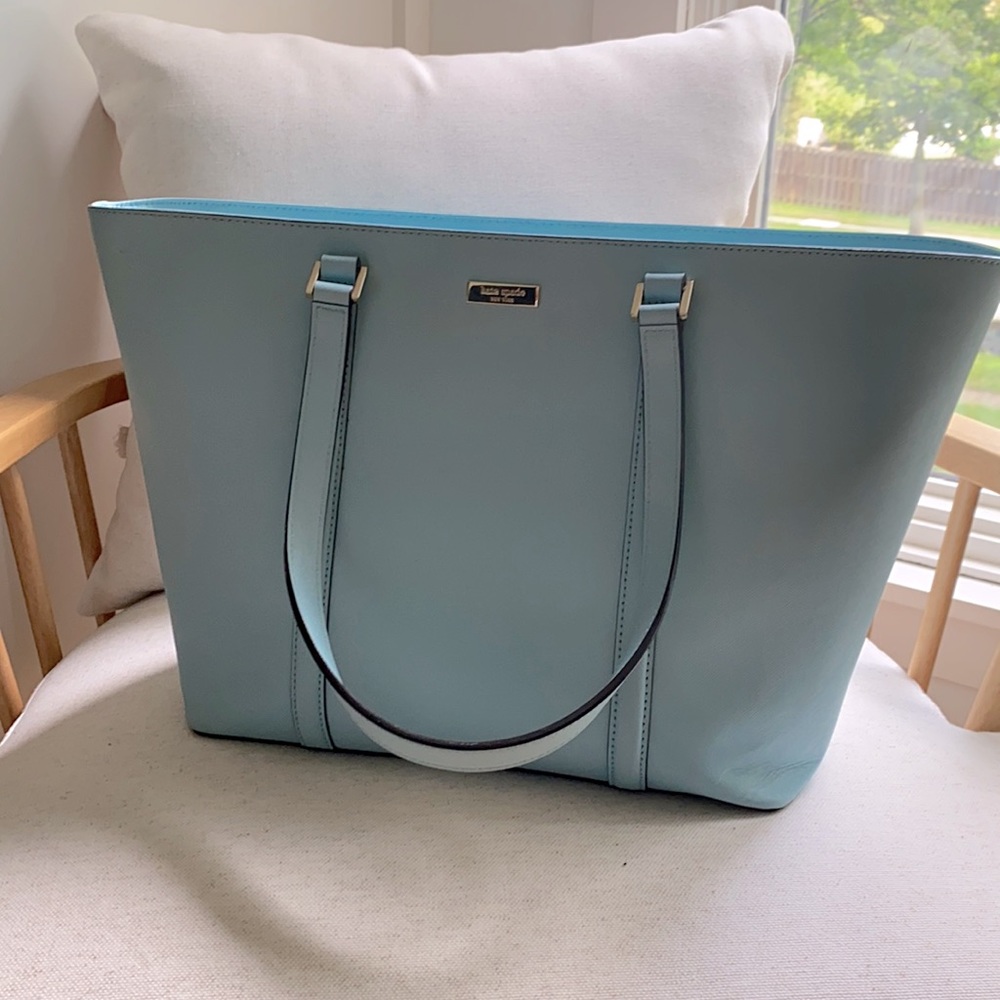 Blue Kate Spade tote.